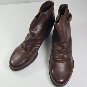 Baretraps Women's Reliance Dark Brown Heel Booties Size 8.5M